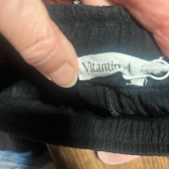 NWT VITAMIN A  Costa Black Beach Pants Organic Crinkle Cotton Size Small - Picture 8 of 9